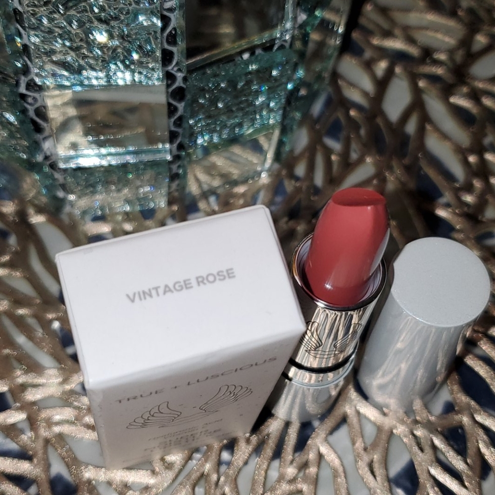 TRUE + LUSCIOUS VINTAGE ROSE LIPSTICK - Picture 6 of 8